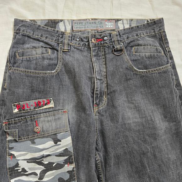 Vintage Pepe Jeans London Jeans Size 36x33 Gray Denim Camo Pocket Y2K Baggy Fit - Picture 5 of 14